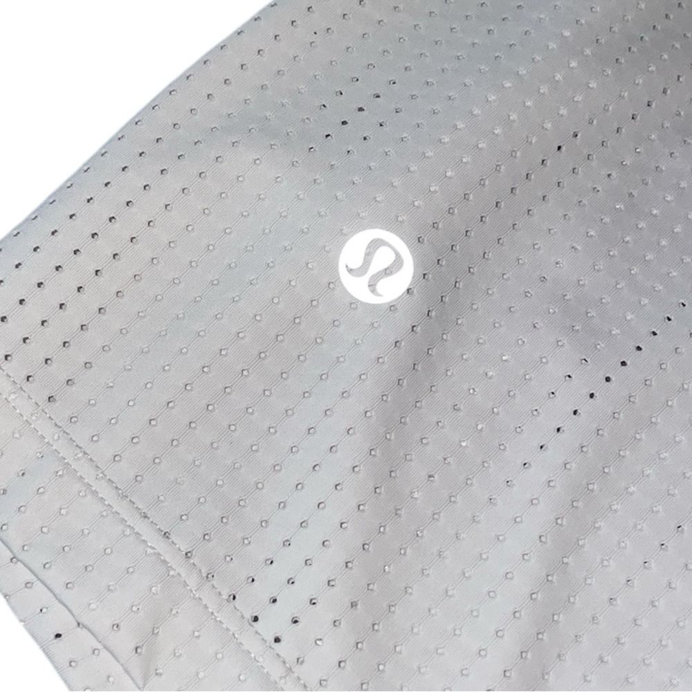 Lululemon Breathable For All Runners Long Sleeve Shirt Light Vapor Size 12 RARE - Picture 9 of 9